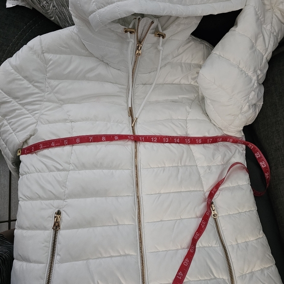 NWOTS!JESSICA SIMPSON WHITE/GOLD PUFFER PACKABLE JACKET! SIZE MED! NWOTS! - Picture 6 of 16